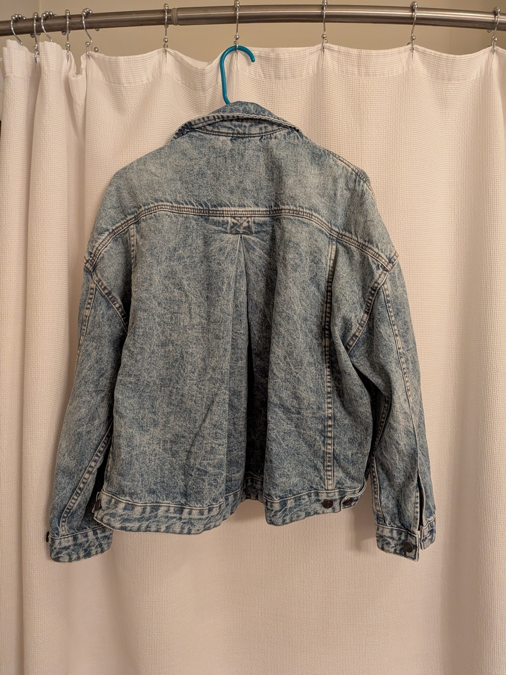 We The Free Light Wash Denim Jacket in Faded Blue - Picture 3 of 6